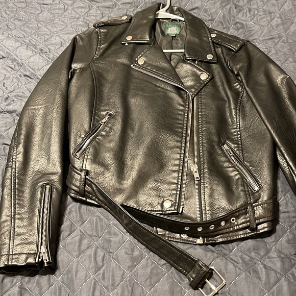 Wild Fable black leather jacket perfect condition, never worn. - Picture 3 of 4
